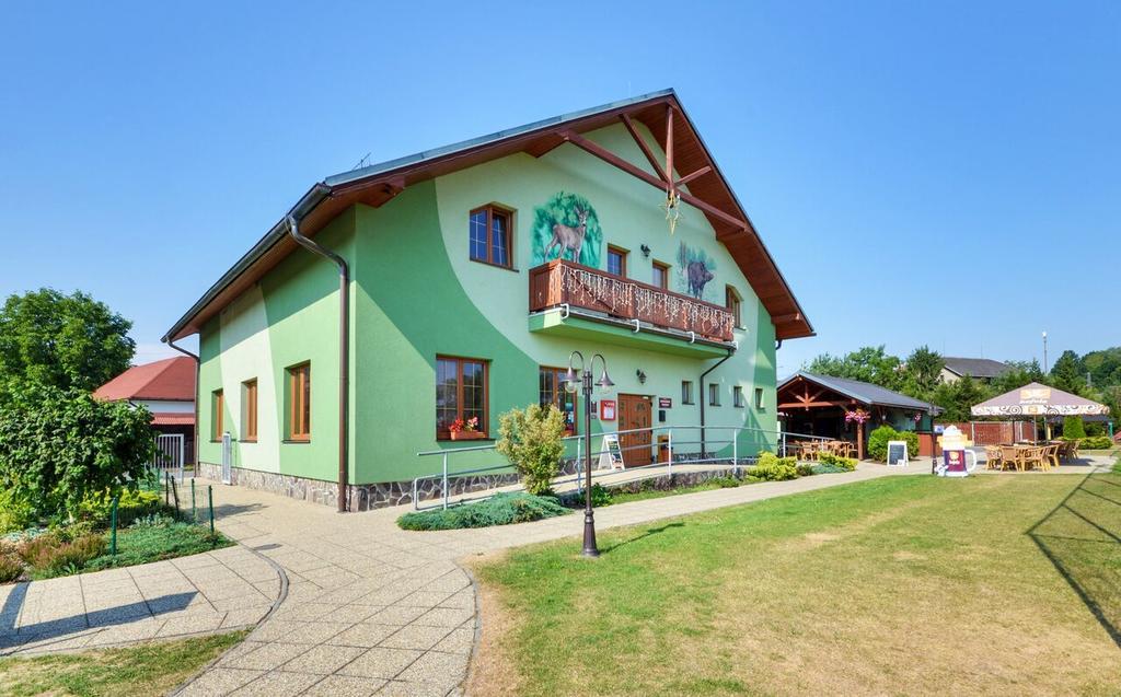Restaurace a penzion Kamenec Jilešovice Esterno foto